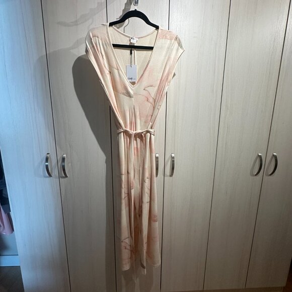 BNWT Priv Errand Day Romper - Pastel Pink - Small - Picture 2 of 8